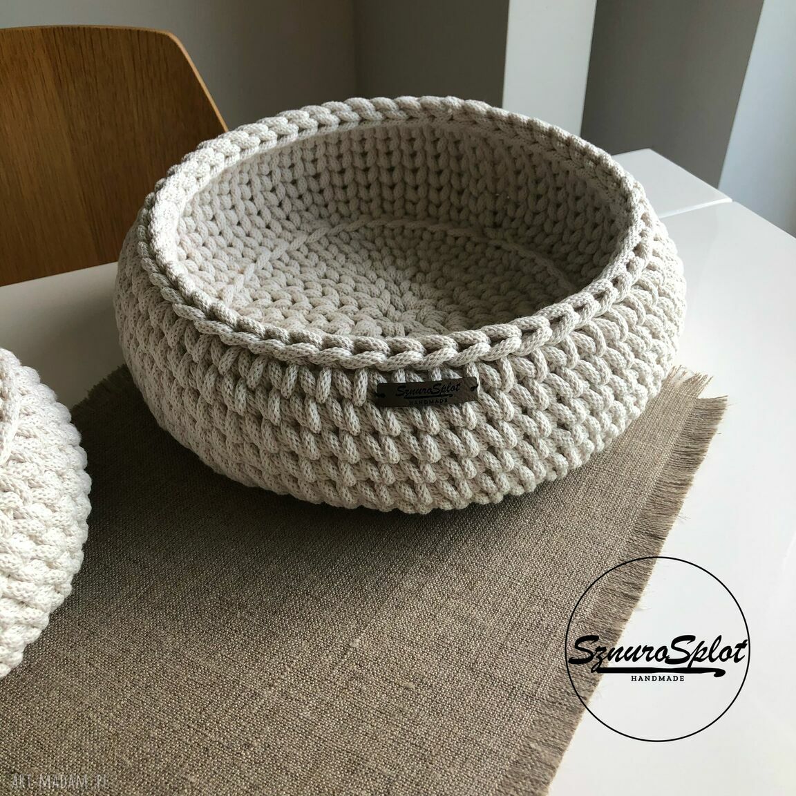 Szydełkowe koszyczki na stół do pieczywa i owoców - handmade z grubego sznurka