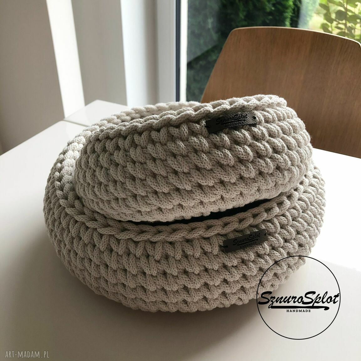 Szydełkowe koszyczki na stół do pieczywa i owoców - handmade z grubego sznurka