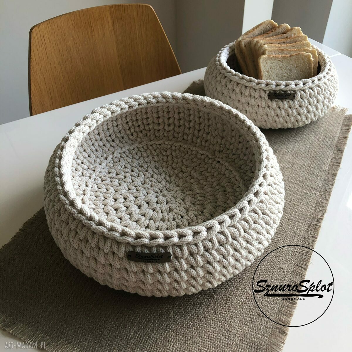 Szydełkowe koszyczki na stół do pieczywa i owoców - handmade z grubego sznurka