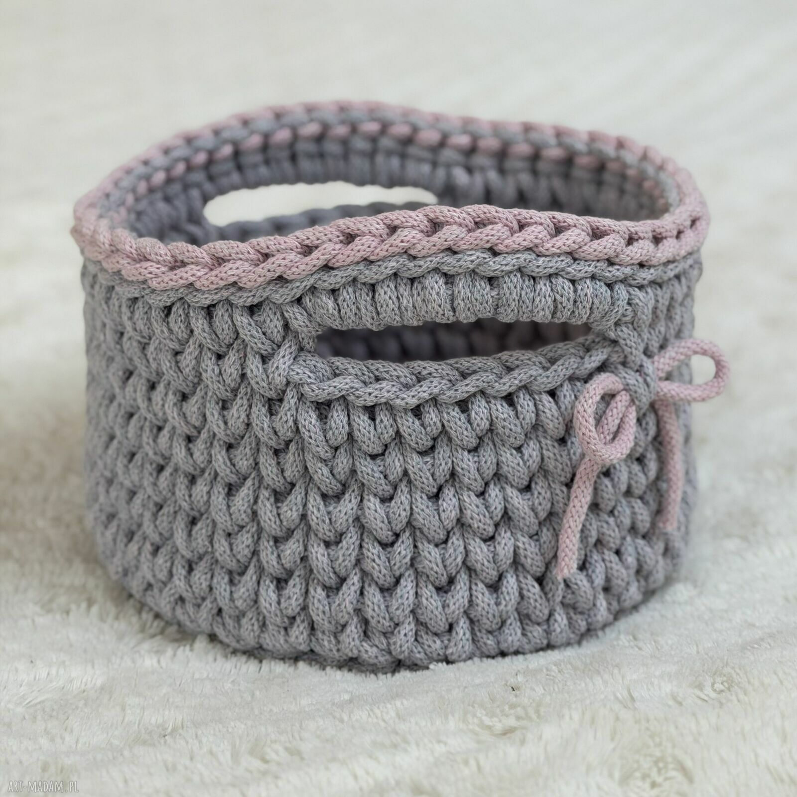 Różowy Dom - koszyczek organizer ze sznurka handmade szydełkiem