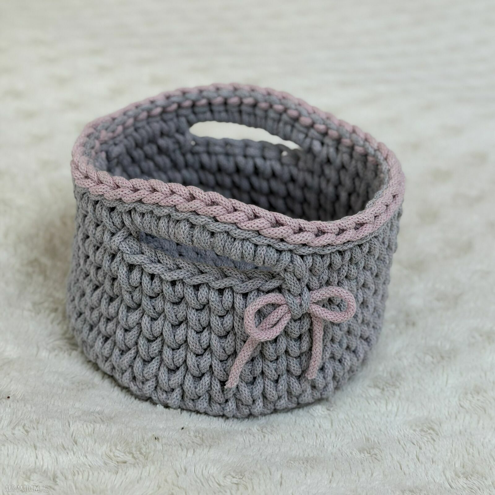 Różowy Dom - koszyczek organizer ze sznurka handmade szydełkiem