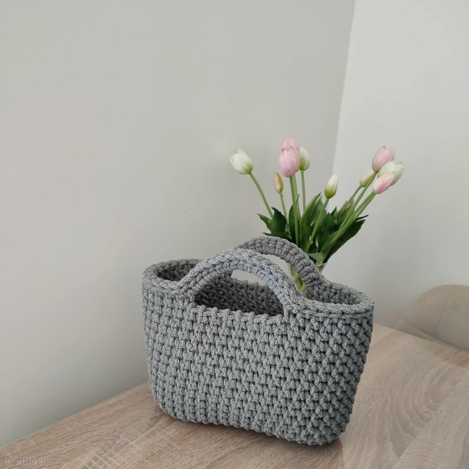 Koszyk - torba do ręki szydełkowa ze sznurka 25x20 cm