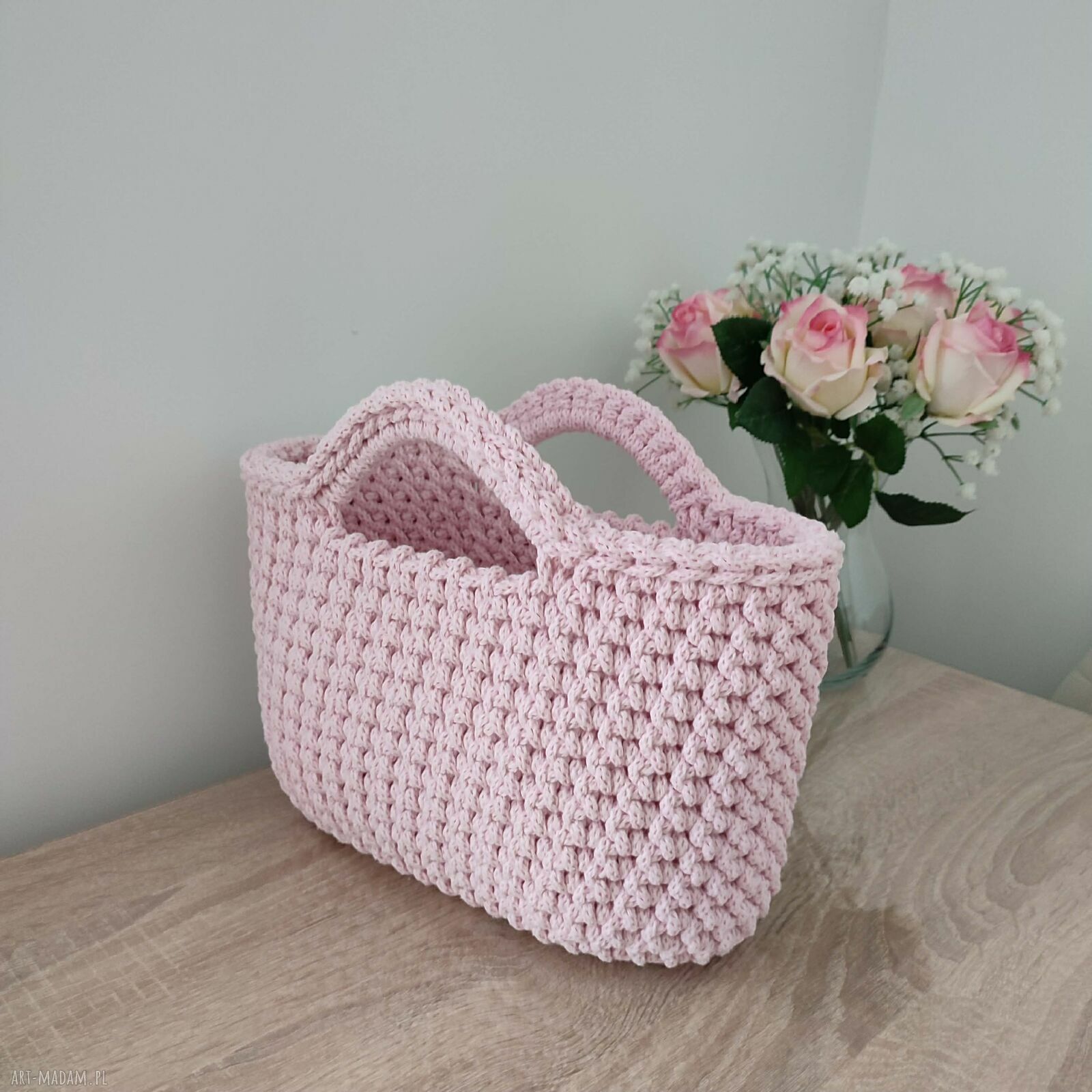 Koszyk - torba do ręki ze sznurka szydełkowa 25x20 cm na lato