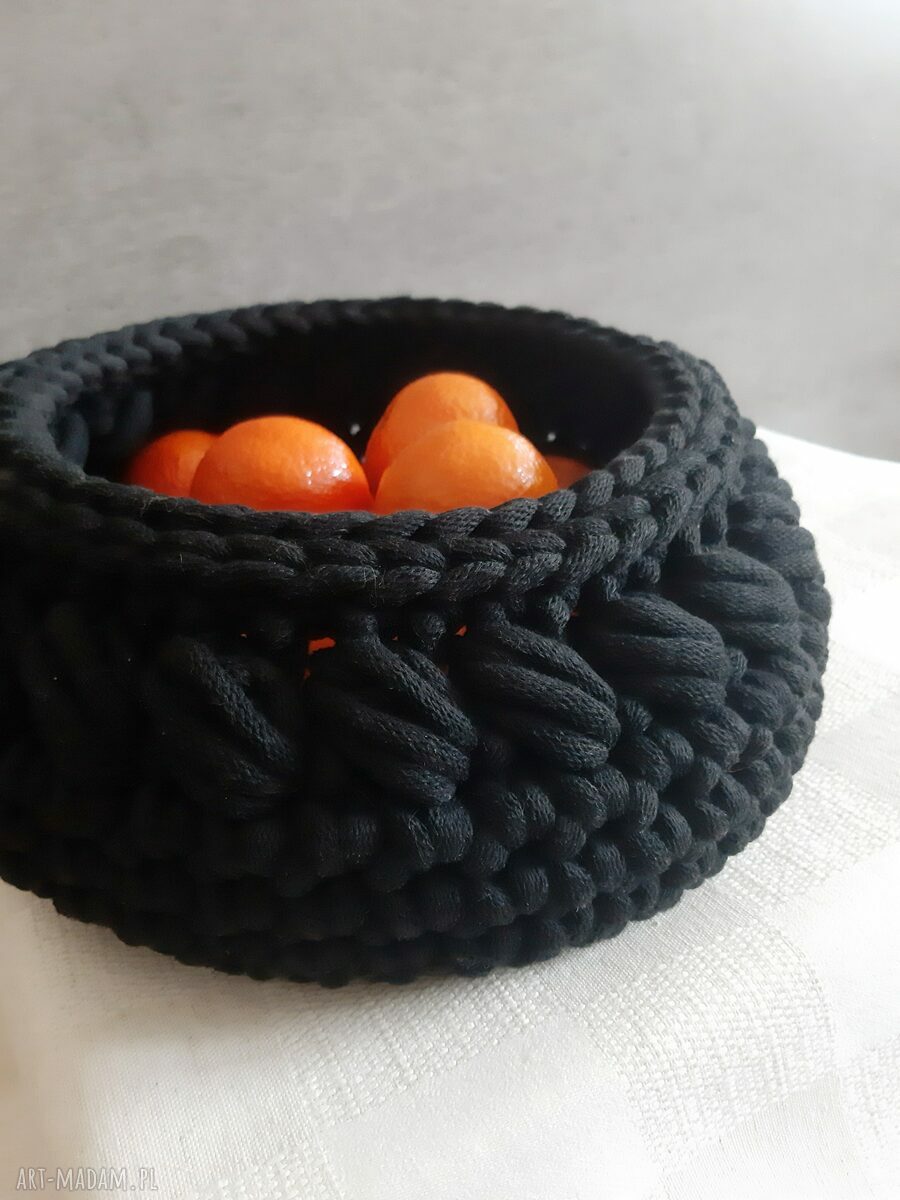 Koszyk ze sznurka bawełnianego w czarnym kolorze - ręcznie pleciony (27 cm)