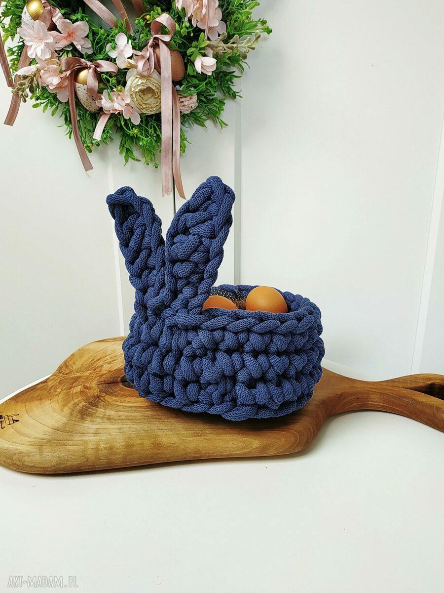 Koszyk wielkanocny zajączek z uszami „The easter bunny” - jeansowy koszyczek na jajka