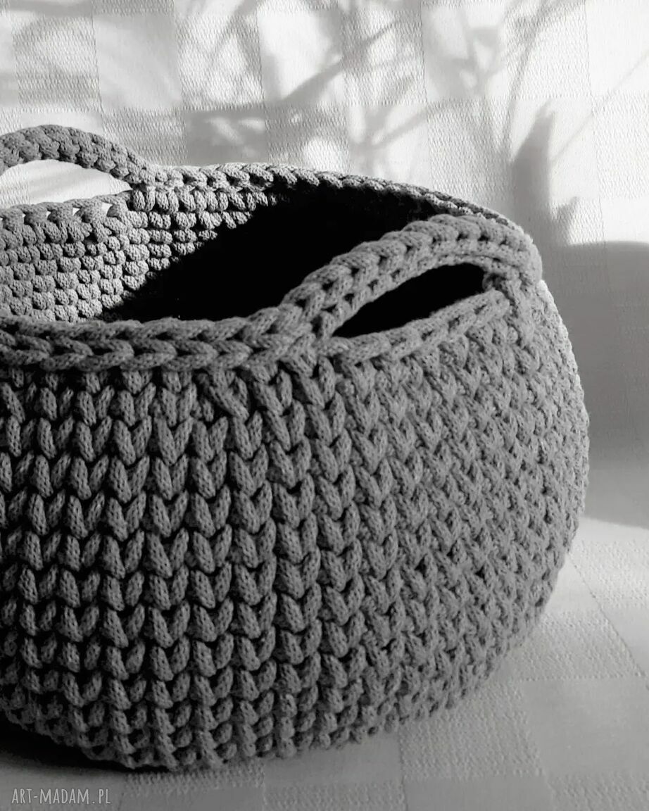 Szary koszyk ze sznurka bawełnianego 30x18 cm - ręczna plecionka do przechowywania