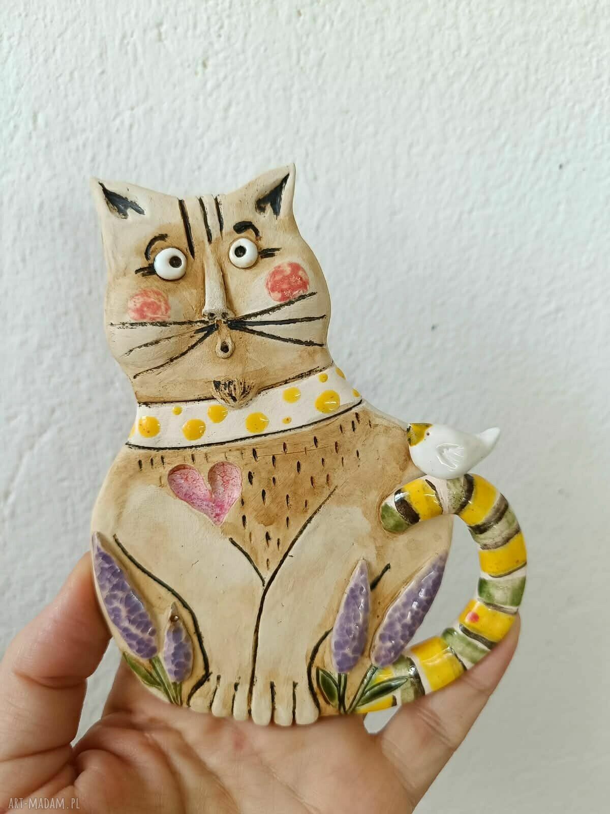 Ceramiczny kot na ścianę - ręcznie robiona zawieszka