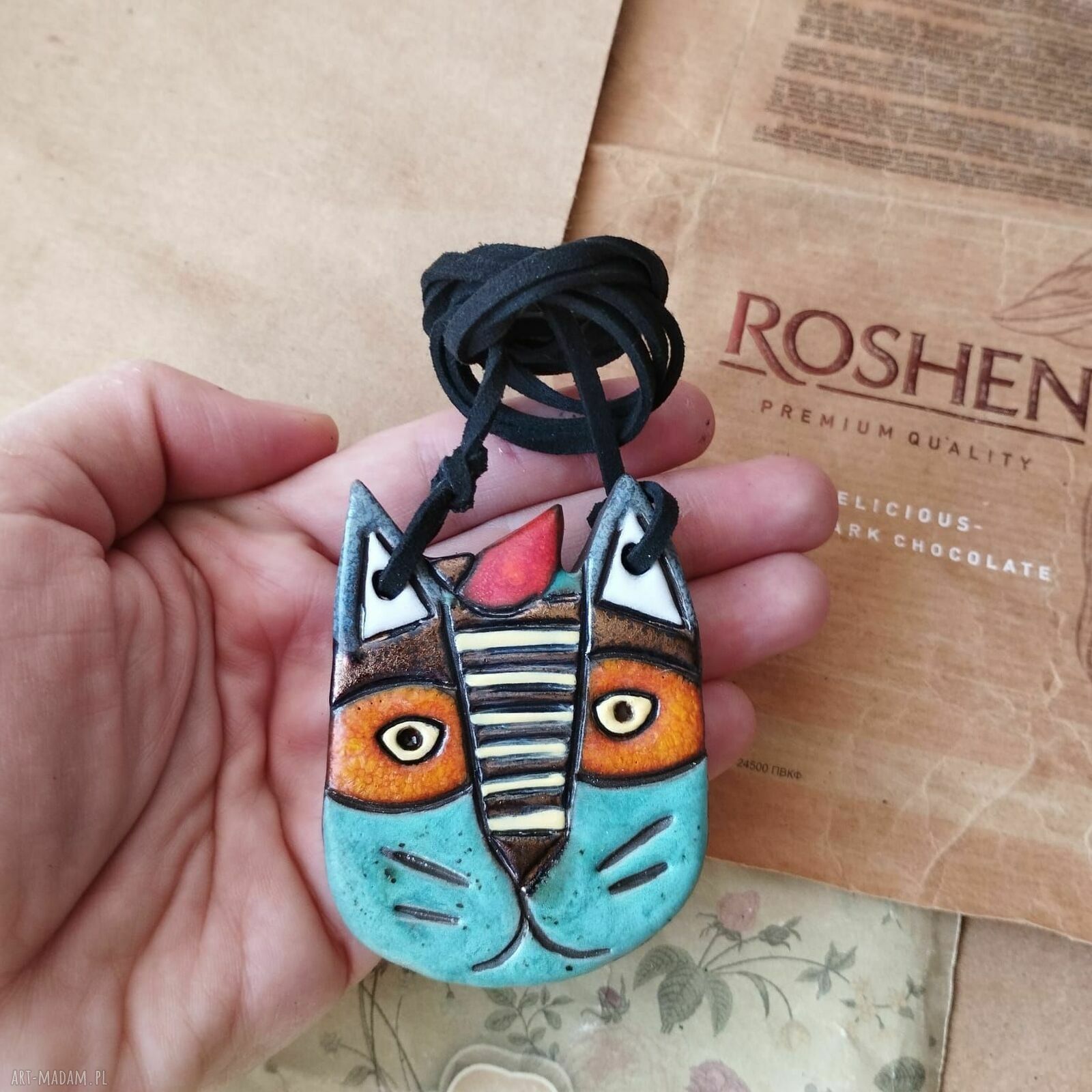 Kotek mozaika - ceramiczny wisiorek ręcznie wykonany