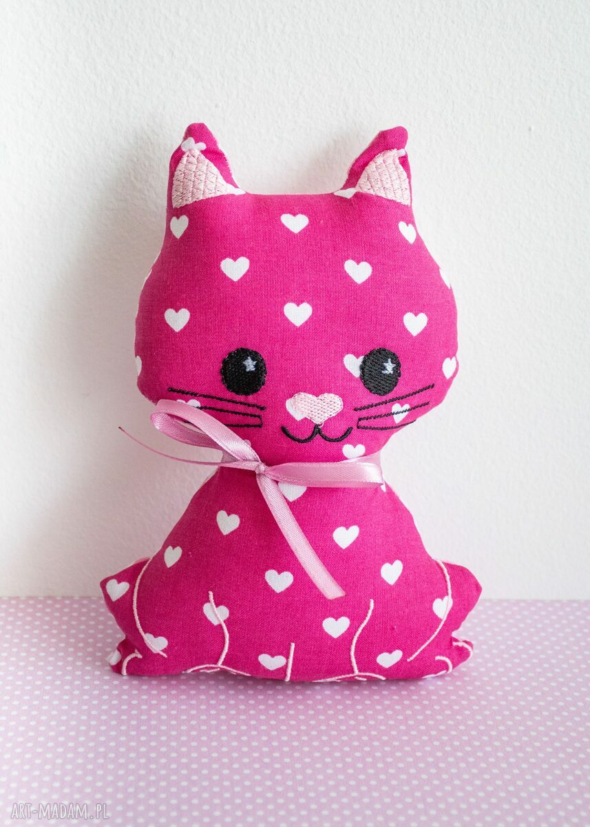 Kotek Psotek - Rózia - haftowana maskotka 19 cm