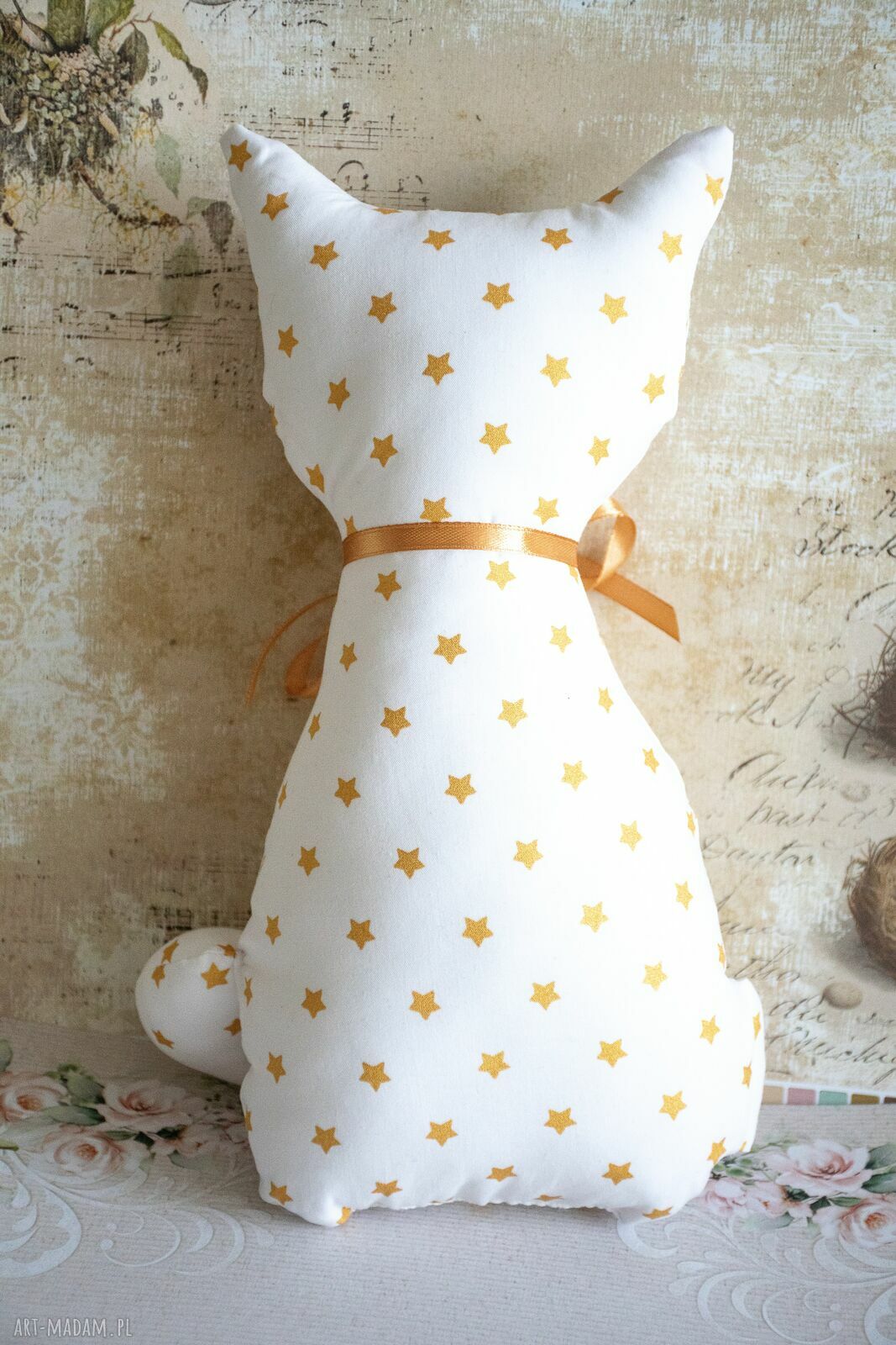 Kotek torebkowy Gwiazdeczka 25 cm - ręcznie szyta maskotka
