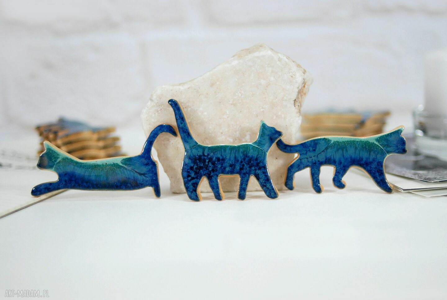 Ręcznie robiony ceramiczny magnes na lodówkę Koty trzy - wybierz swój