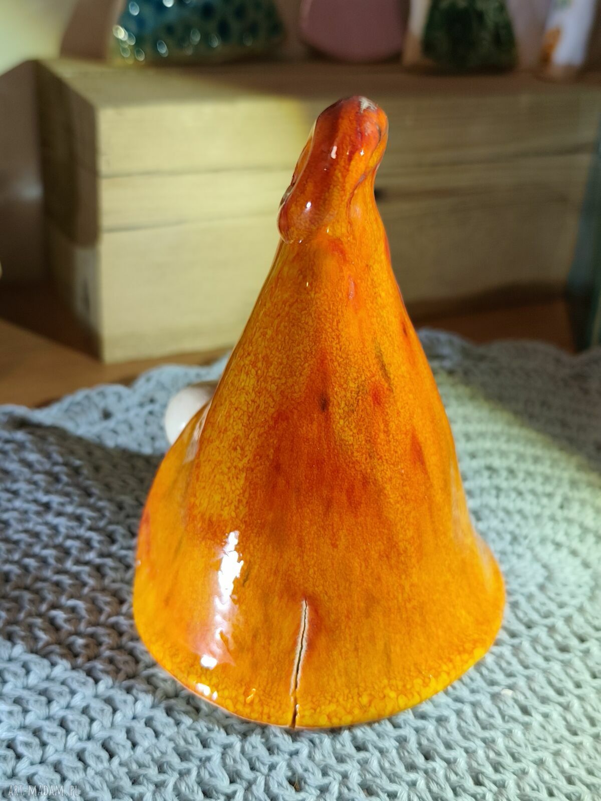 Krasnal ceramiczny 14 cm - ręcznie szkliwiony prezent na Boże Narodzenie
