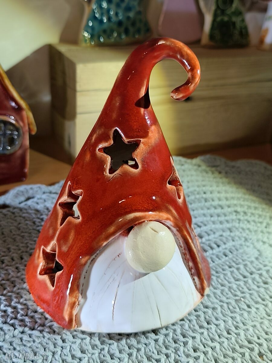 Ręcznie robiony krasnal ceramiczny - lampion bożonarodzeniowy ok. 14 cm