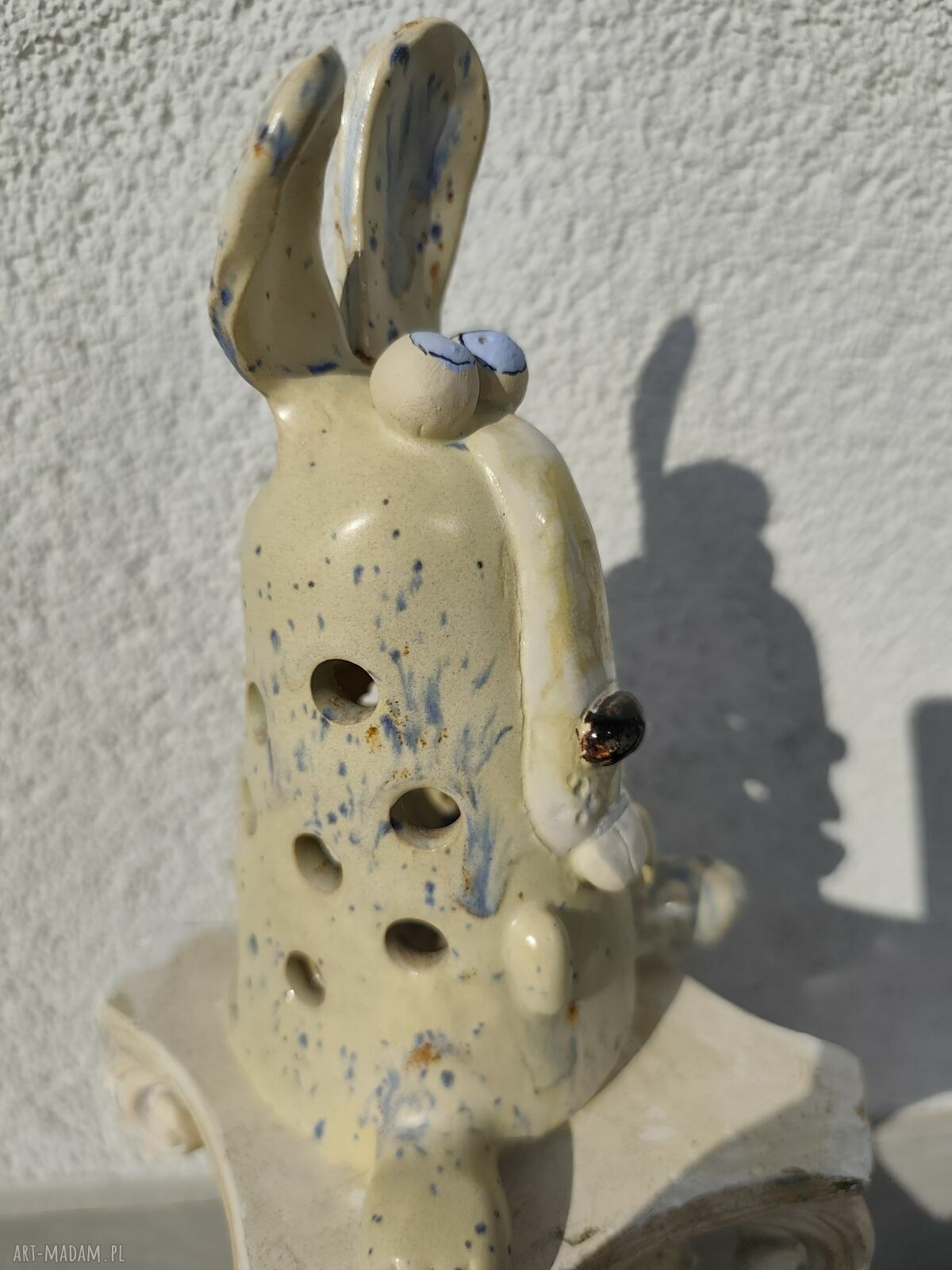 Królik ceramiczny lampion wielkanocny - ręcznie wykonana dekoracja