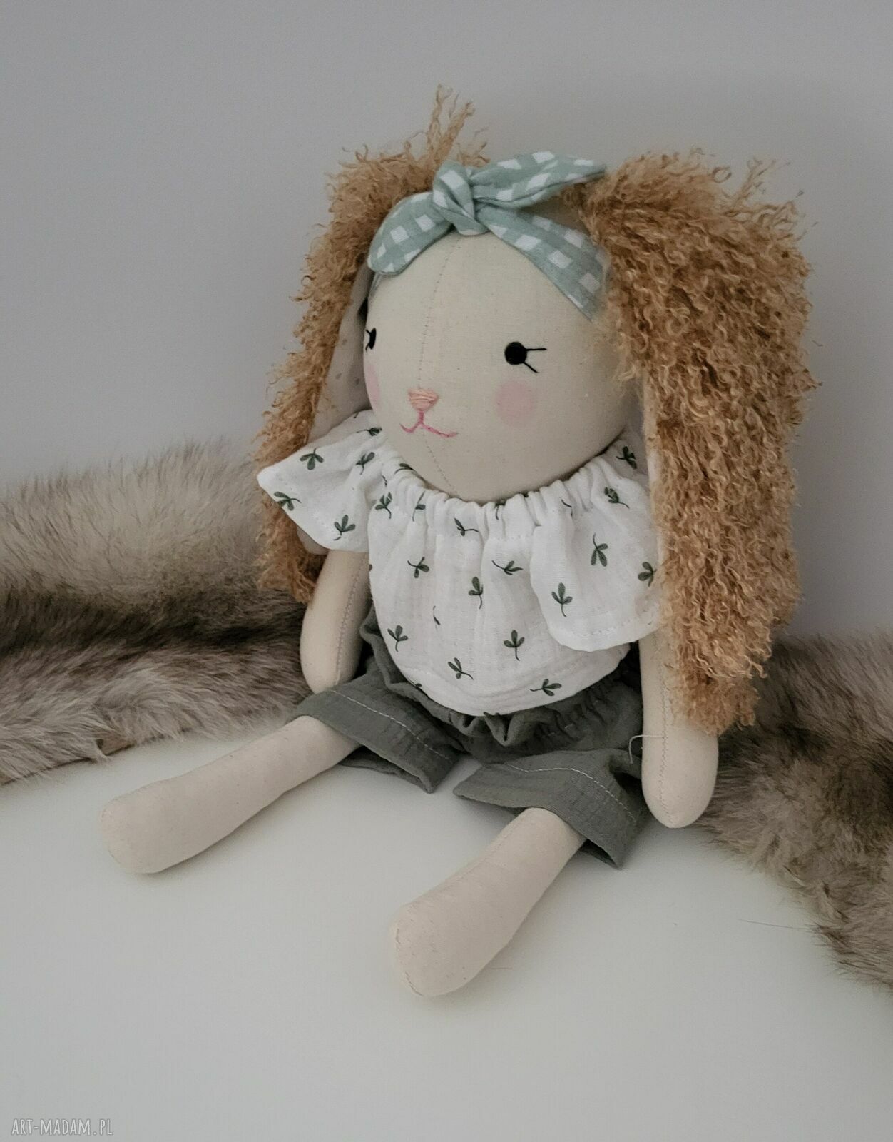 Królik - lalka kolekcjonerska z personalizacją (ok. 40 cm)