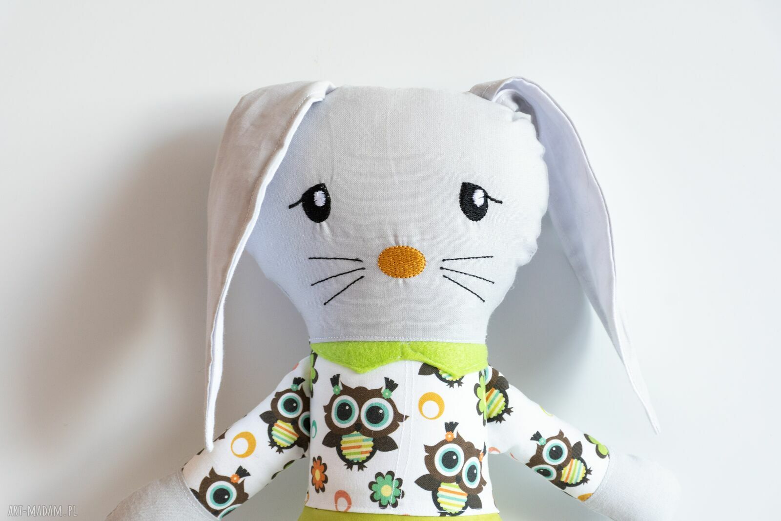 Królik Szarak „Romantyczna Emma” 37 cm - ręcznie szyta maskotka dla dziewczynki