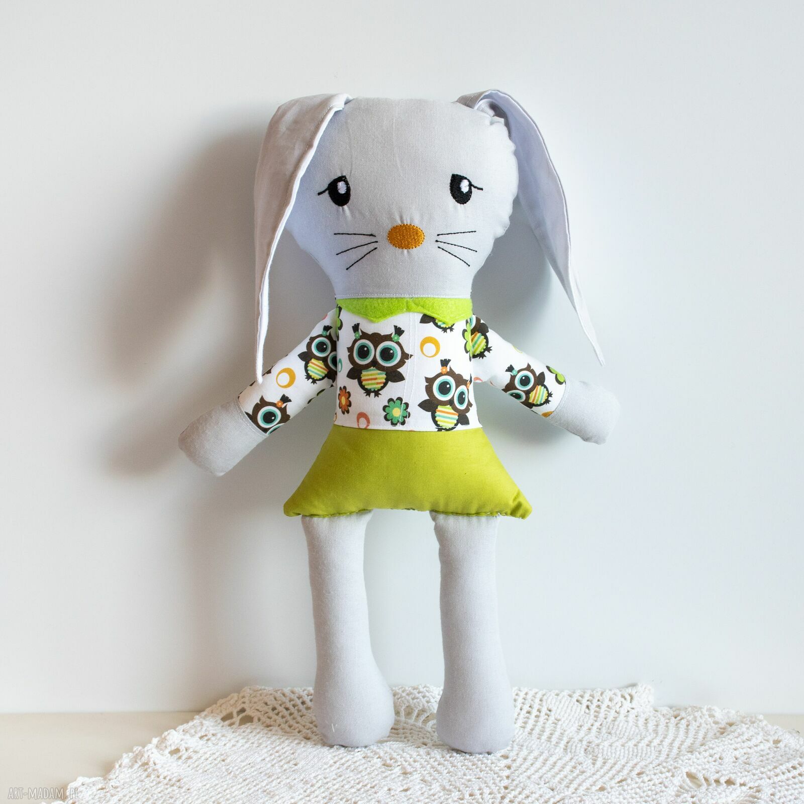 Królik Szarak „Romantyczna Emma” 37 cm - ręcznie szyta maskotka dla dziewczynki