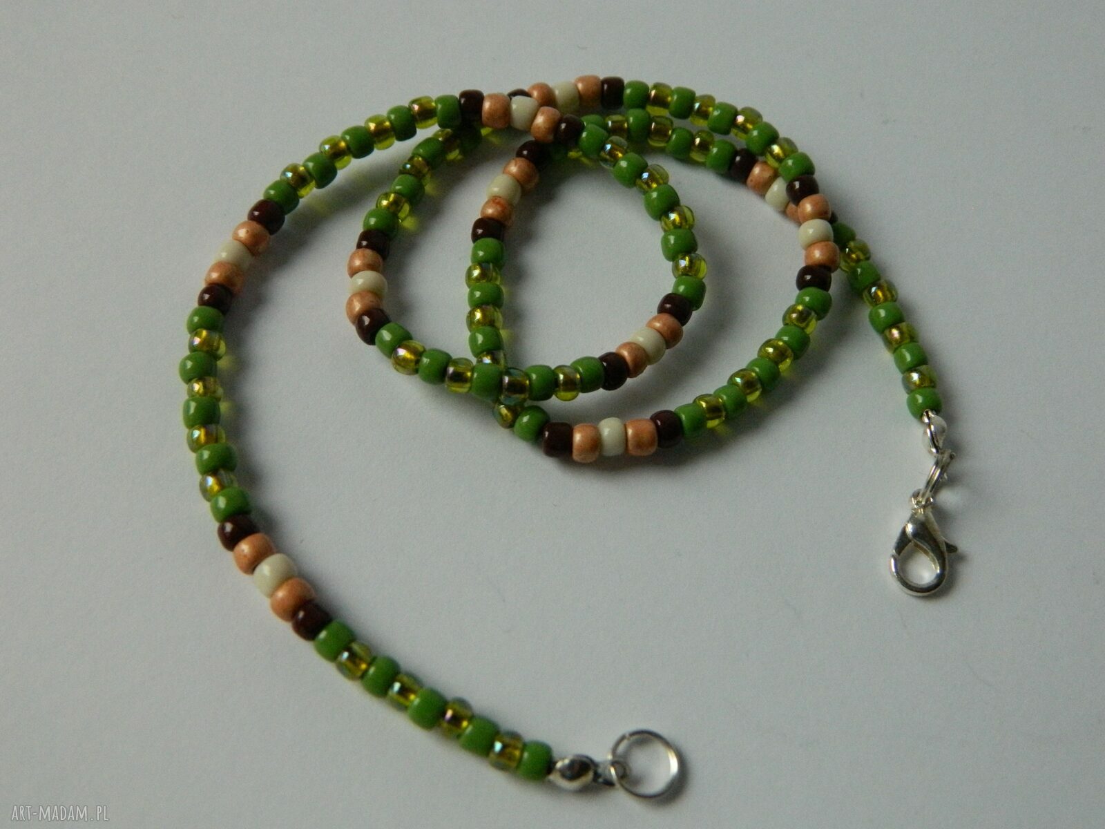 Boho choker z zielonych koralików ETNO FOLK - krótki naszyjnik 46 cm