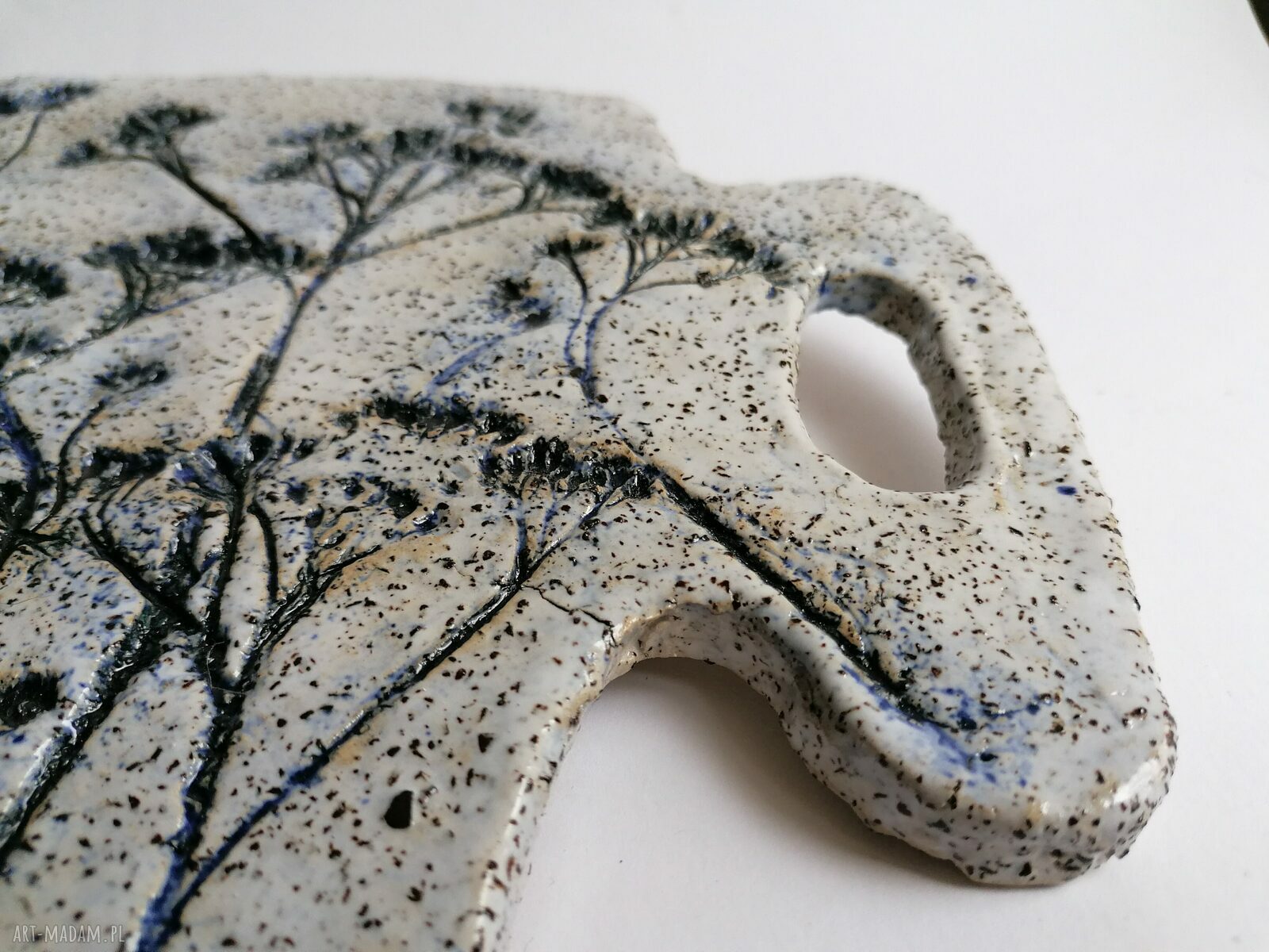 Deska „Krwawnik” - ceramiczna deska do serwowania z gliny (handmade)
