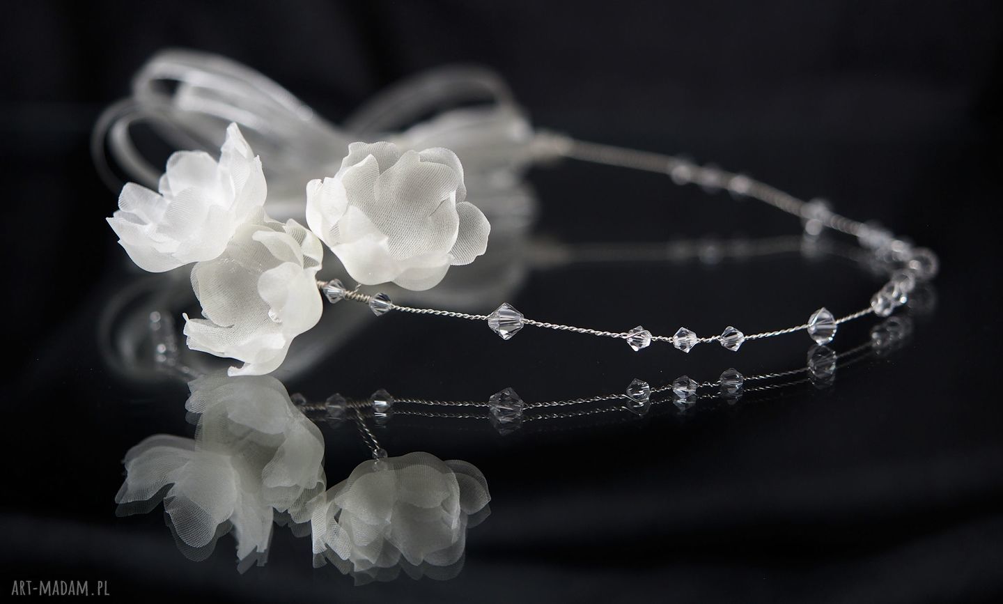Kryształowa opaska ślubna Swarovski z jedwabnymi kwiatami