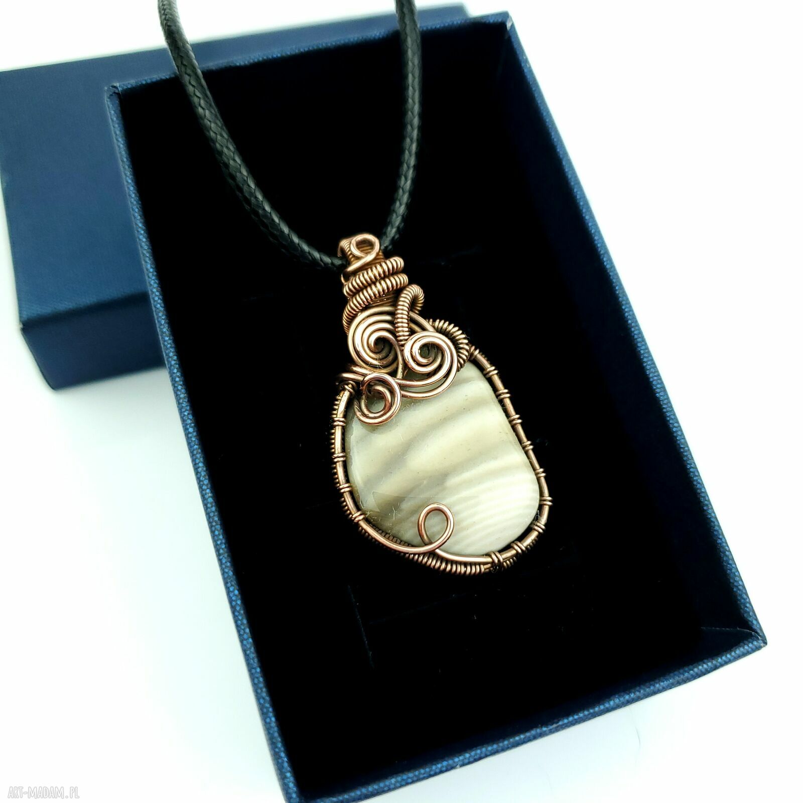 Krzemień pasiasty wisiorek wire wrapping - oksydowana miedź
