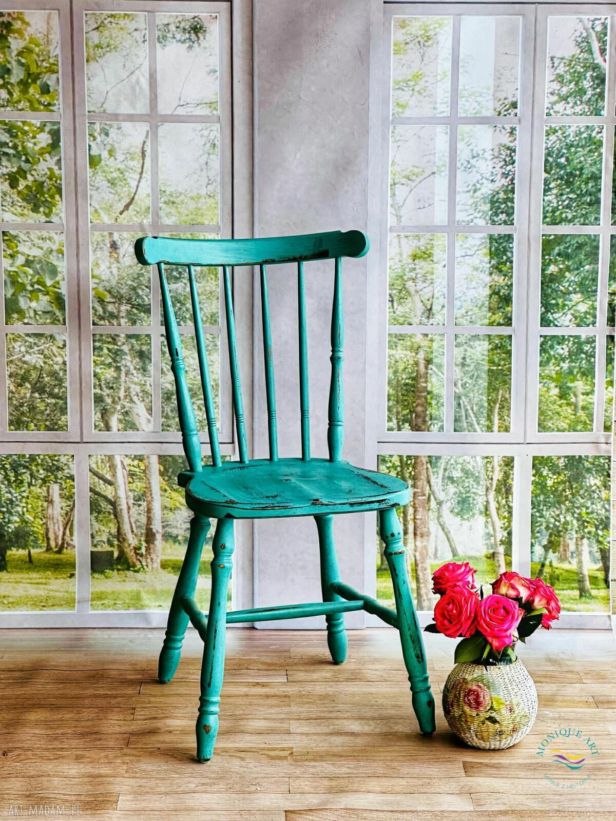Krzesło turkusowe shabby chic - patyczak z charakterem