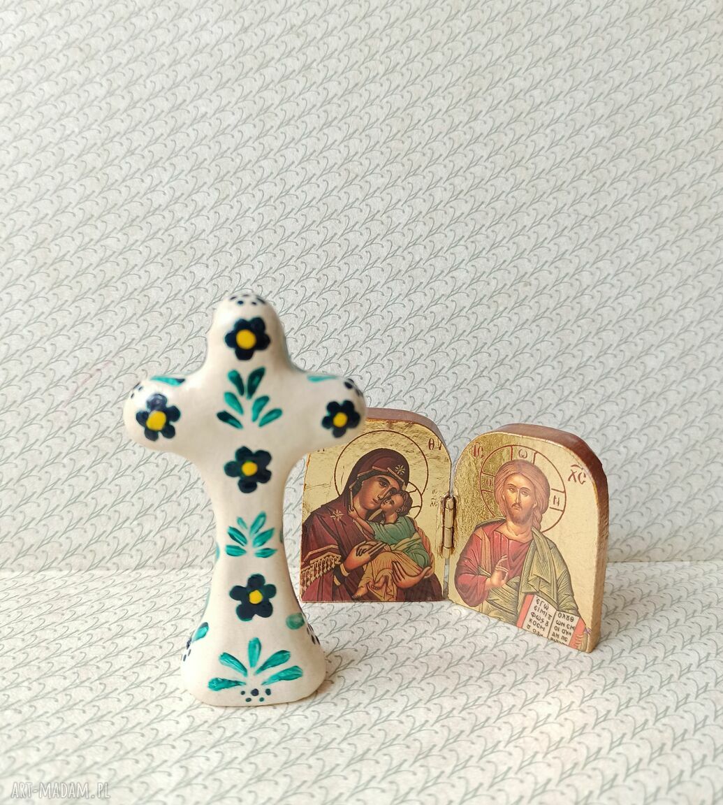 Krzyżyk ceramiczny stojący - kwiaty ręcznie malowane