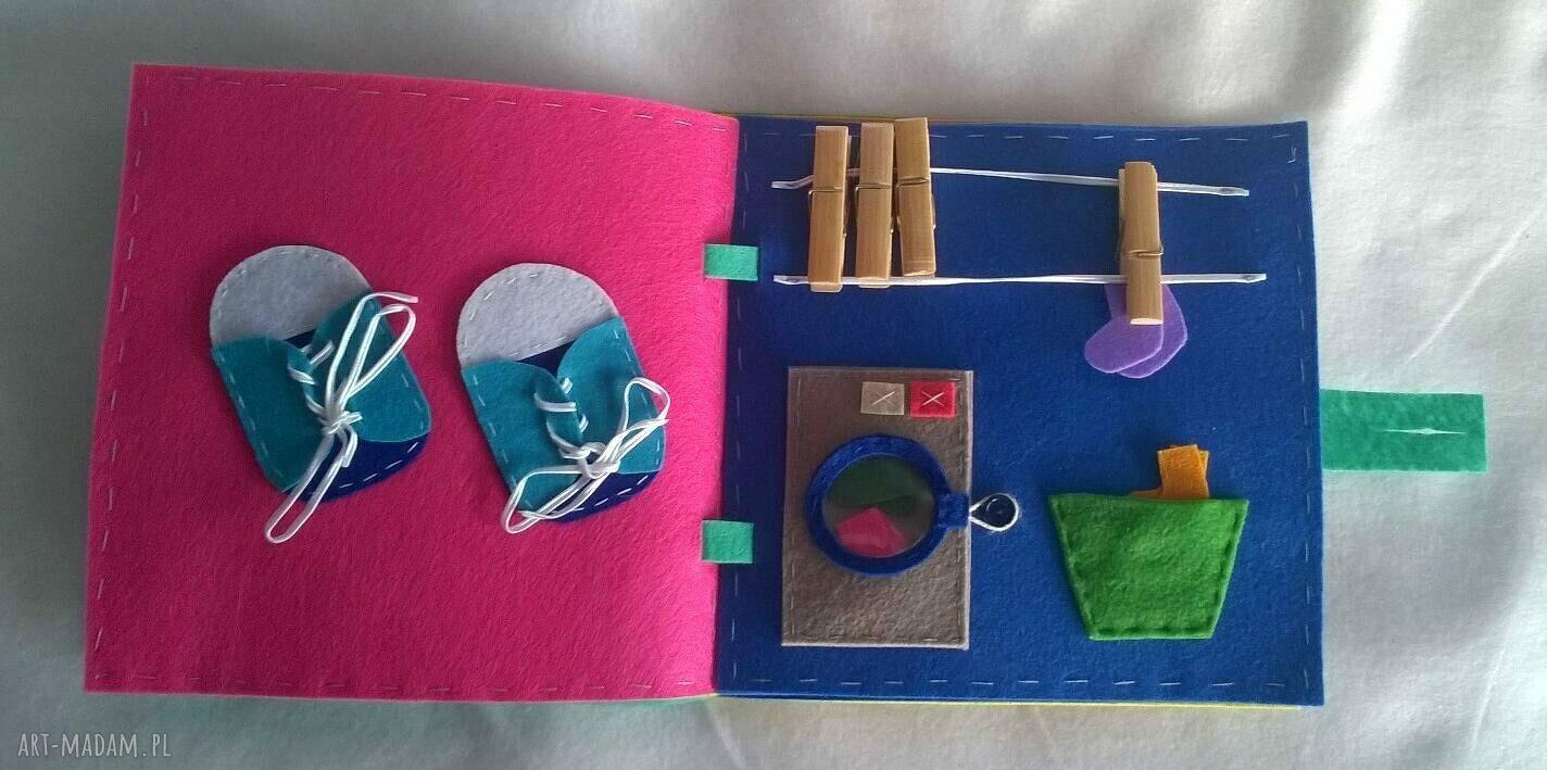 Książeczka edukacyjna quiet book