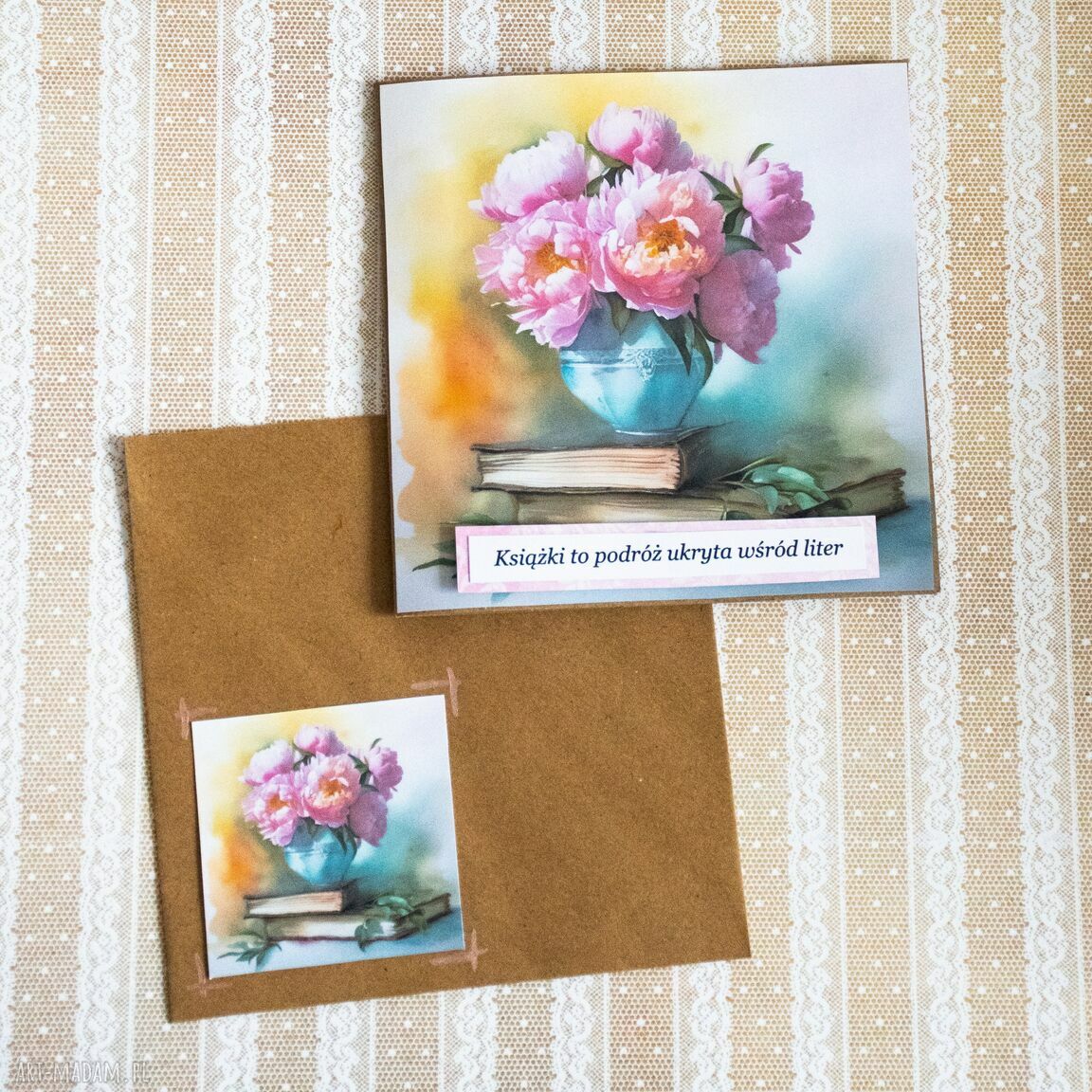 Kartka i koperta dla niej - Książka to podróż ukryta wśród liter (peonie)