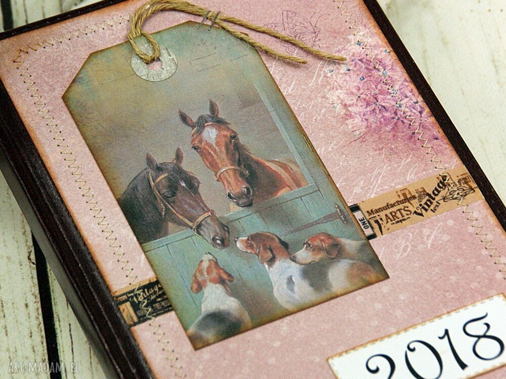 Kalendarz książkowy A5 2018 Stajnia - terminarz z motywem koni w scrapbooking