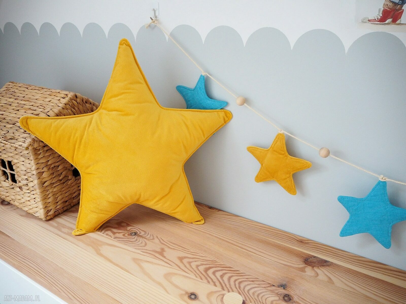 pokoik dziecka: Girlanda dekoracyjna gwiazdki na prezent Hand Made