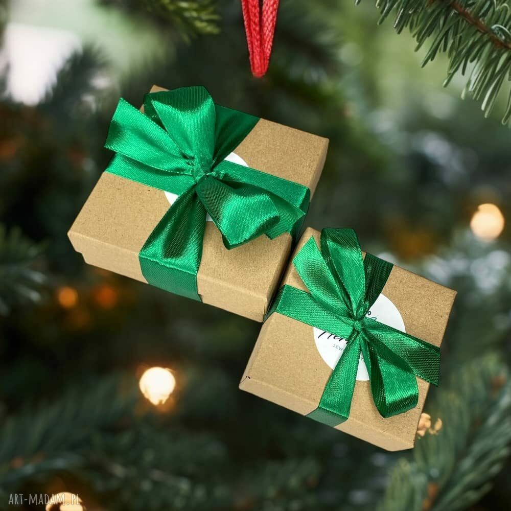 Księżycowe kolczyki z żywicy z fioletowo-różowymi kwiatami - Herbarium Jewelry