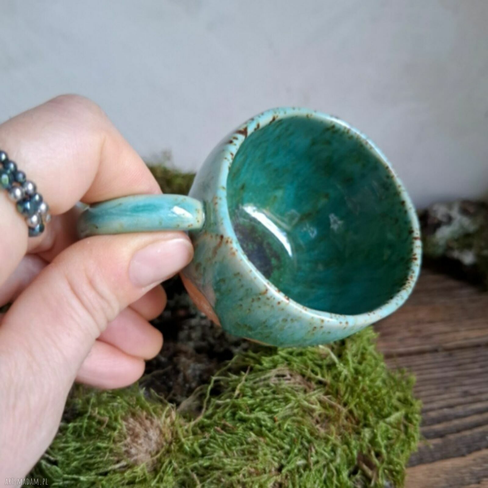 Ręcznie robiony kubeczek do espresso Mała Czarna