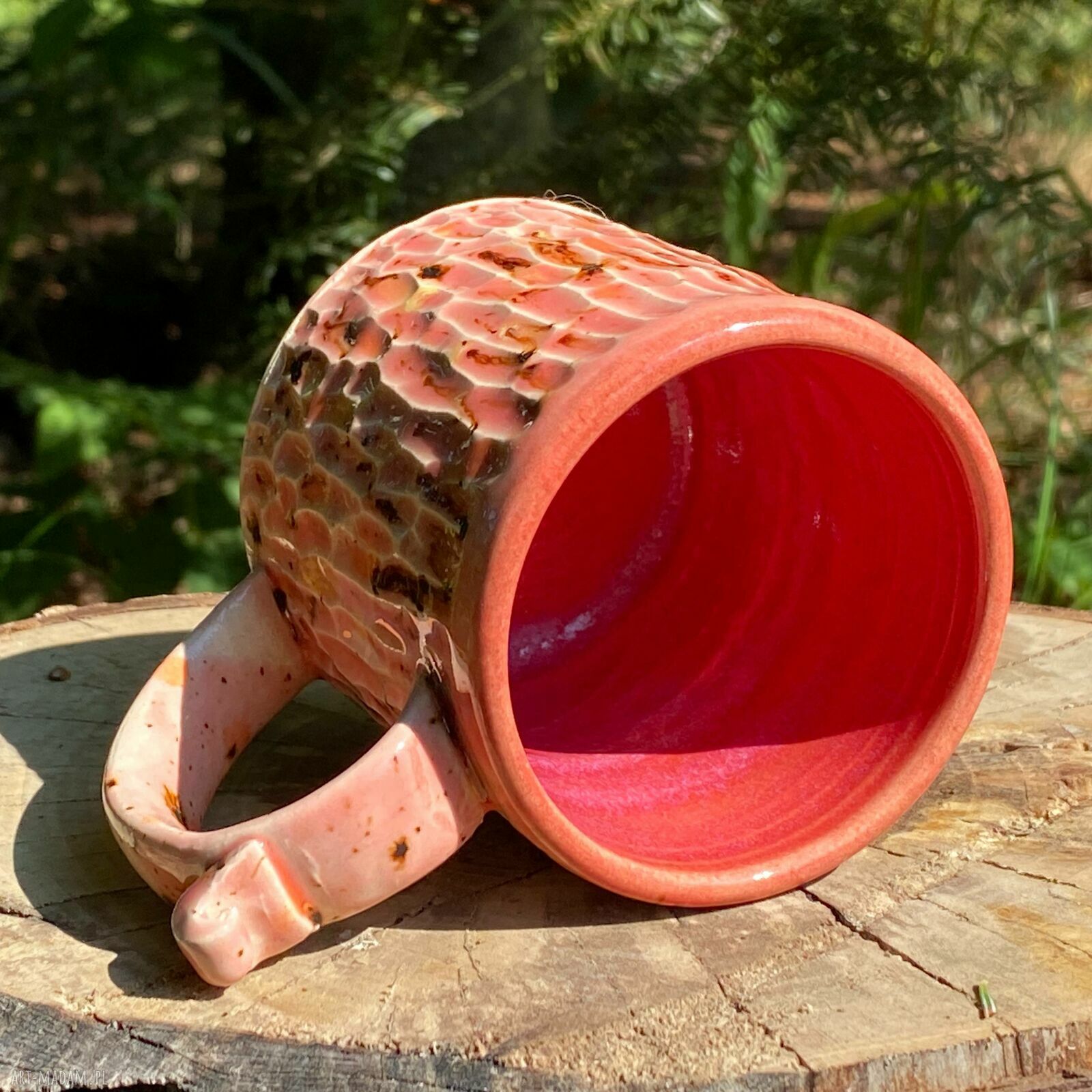 Różowy kubek ceramiczny 200 ml Landrynka z podpórką pod kciuk