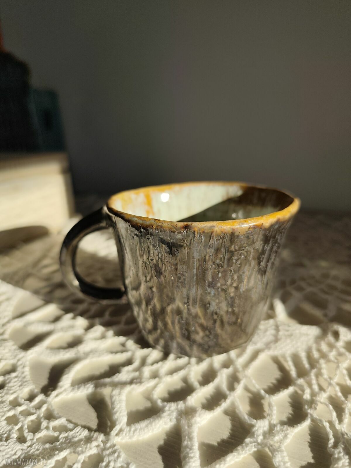 Kubek ceramiczny Wolna Chwila - stare złoto ok. 200 ml