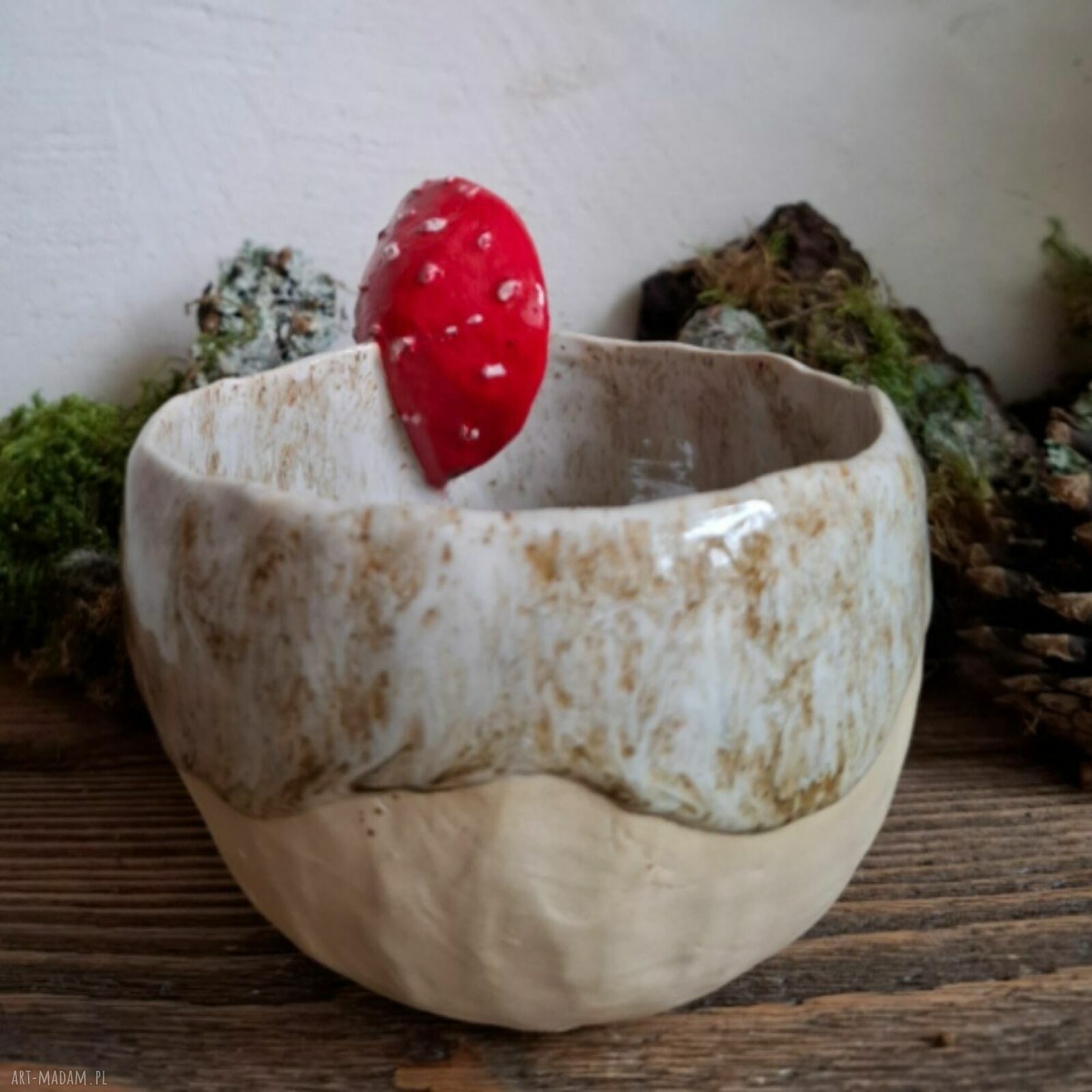 Kubek ceramiczny Muchomor (Amanita) - ręcznie lepiony, 380 ml