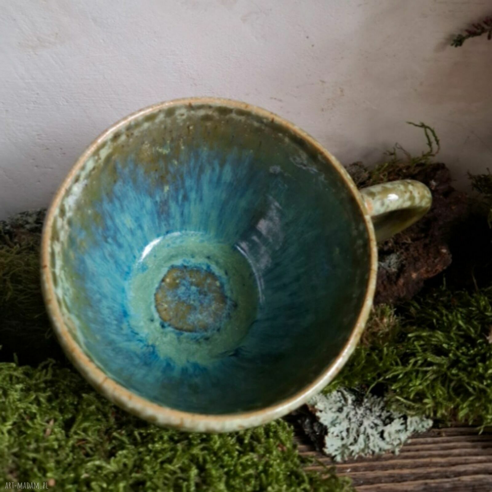 Kubek ceramiczny 'Drzewo' - ręcznie robiony z zielono-turkusowym szkliwem