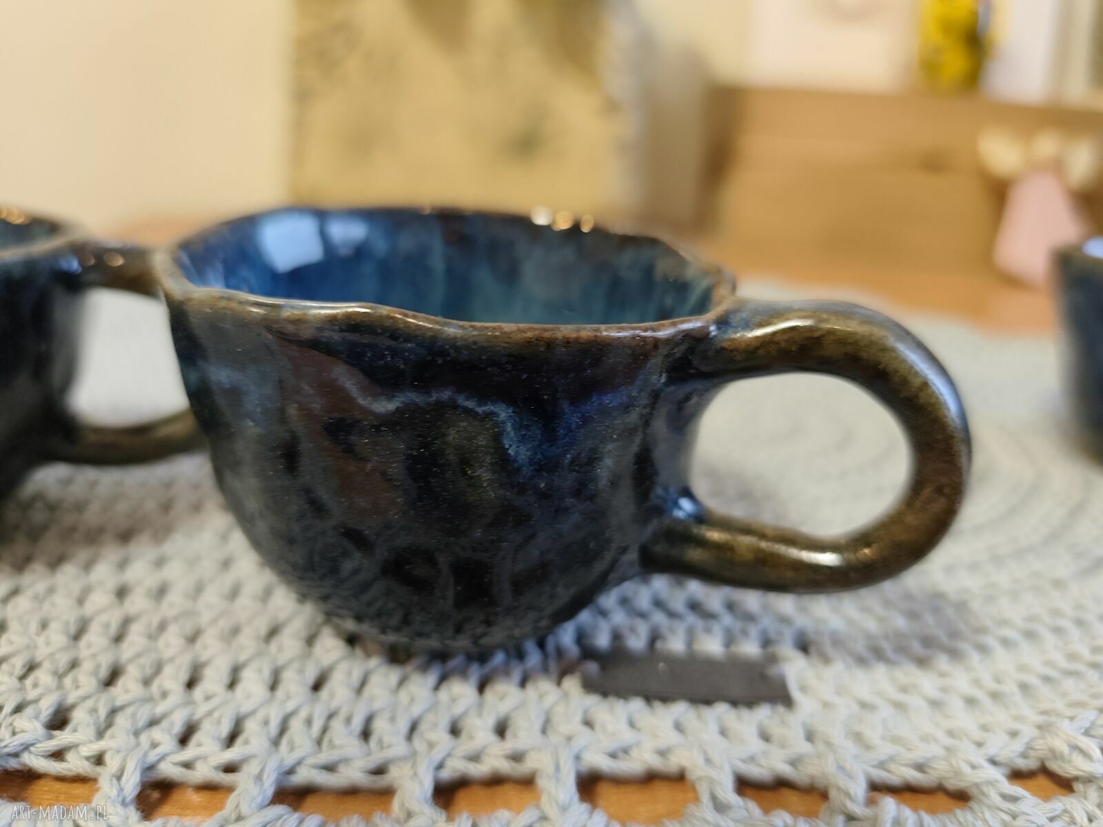 Ręcznie robiony kubek ceramiczny Wolna Chwila dla niej - niebieski, ok. 100 ml