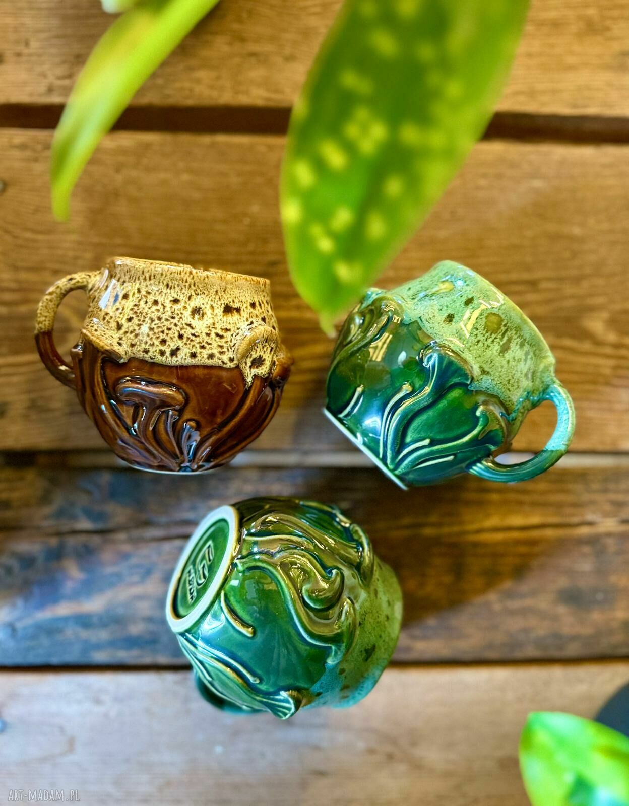 Kubek ceramiczny Grzyb - butelkowa zieleń i motyw natury