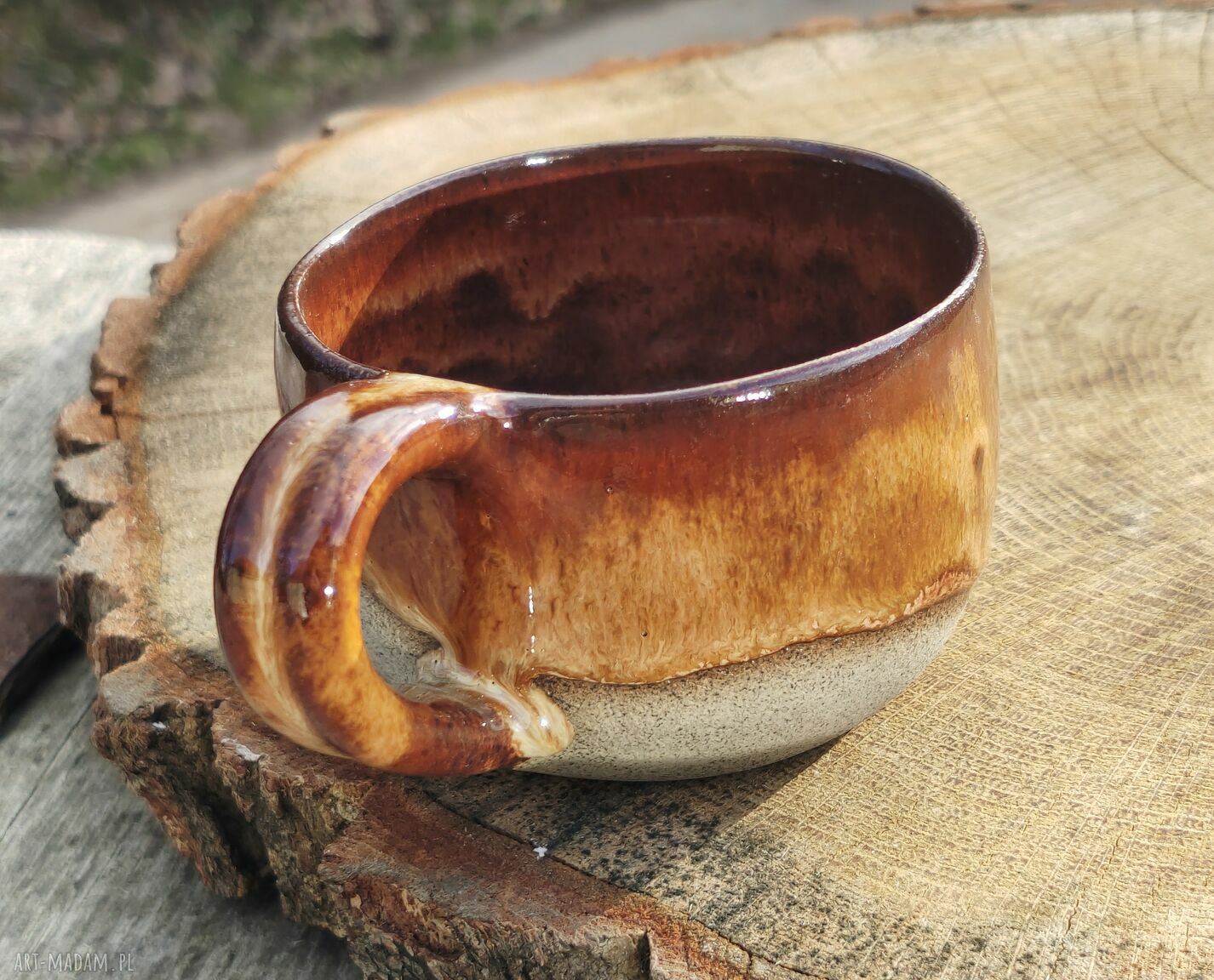 Ceramiczny kubek Shiraja C642 - dekoracja stołu i prezent na herbatę