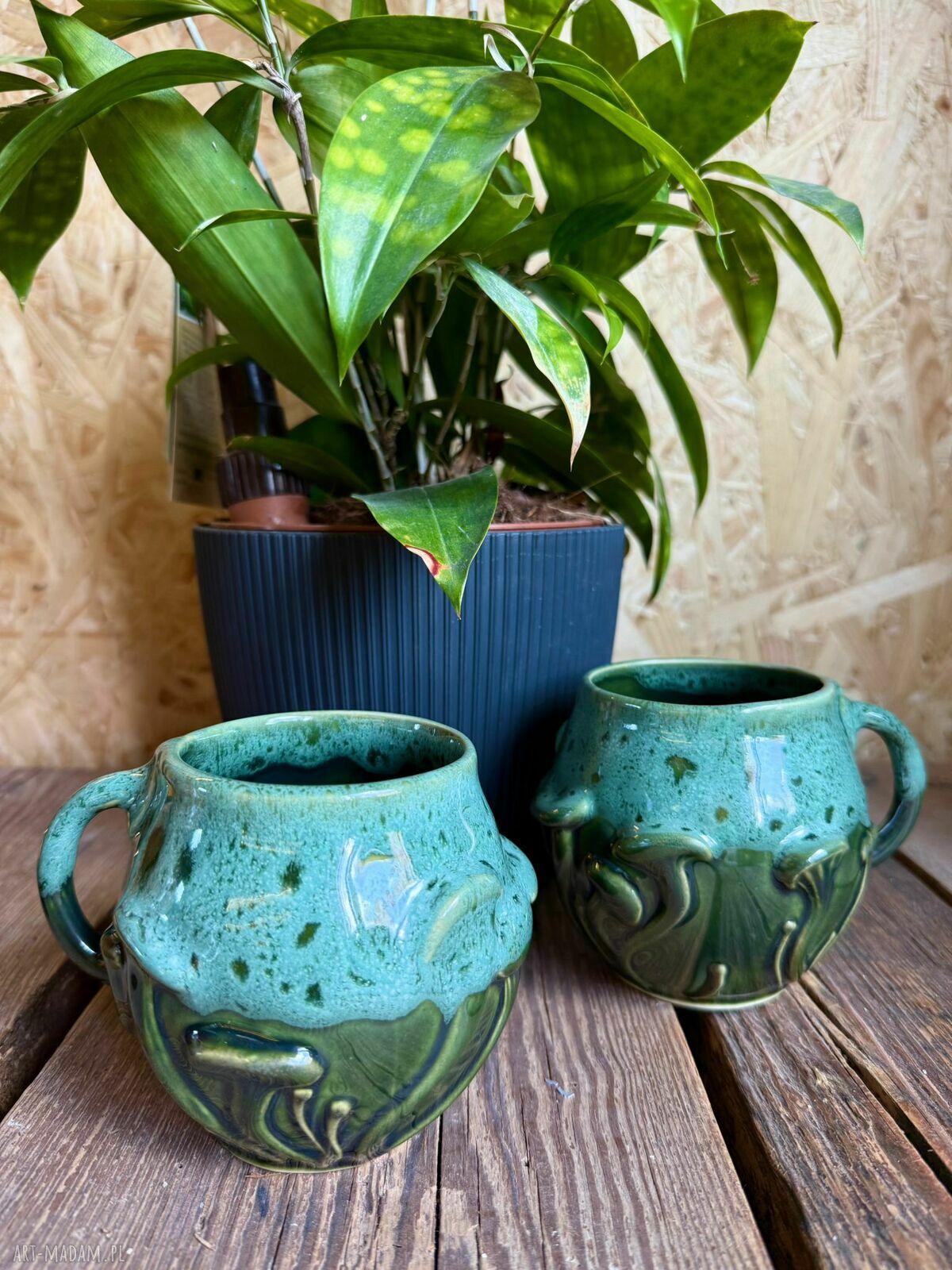 Kubek ceramiczny Grzyb - butelkowa zieleń i motyw natury