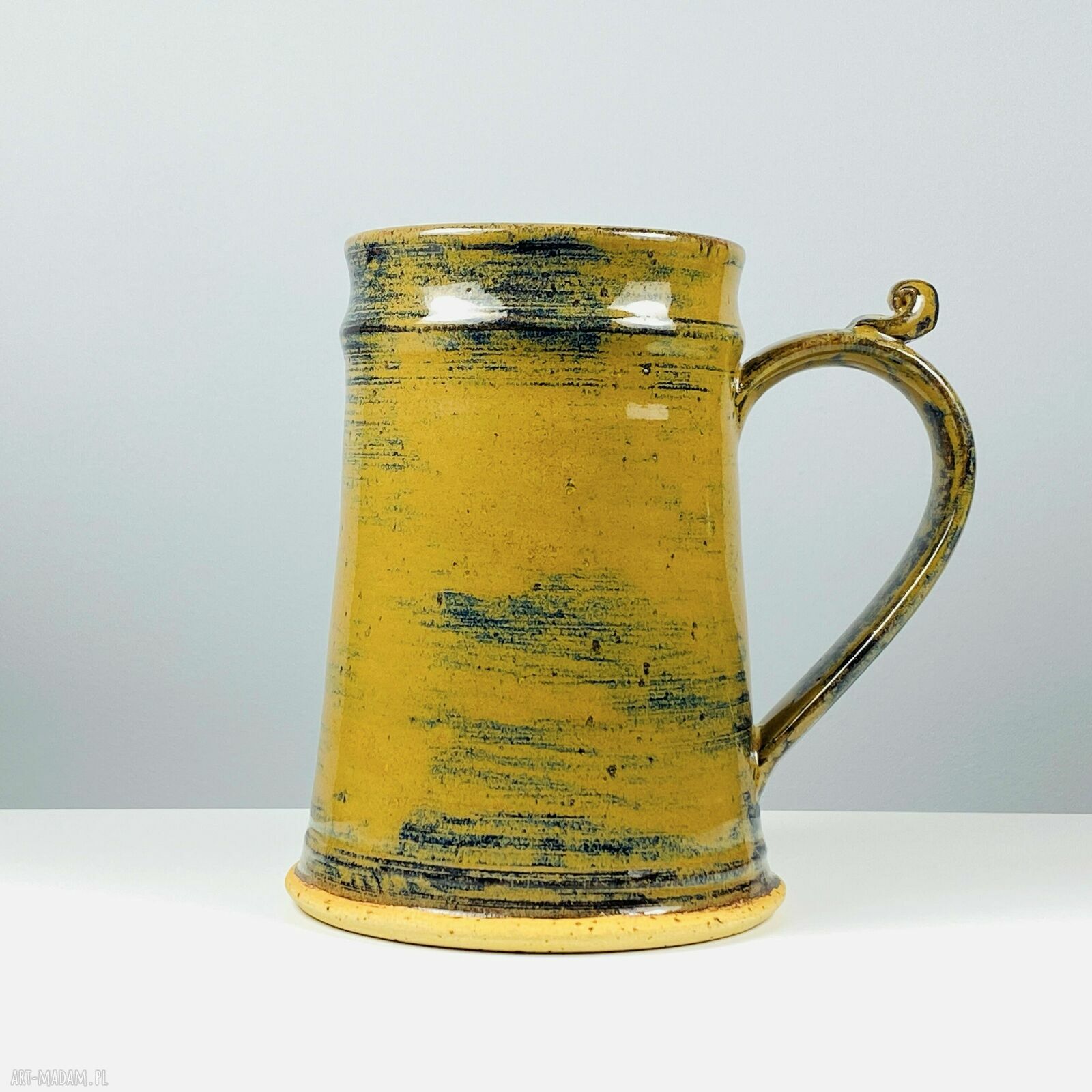 Kubek ceramiczny w kształcie kufla 400 ml - karmel i gorzka czekolada