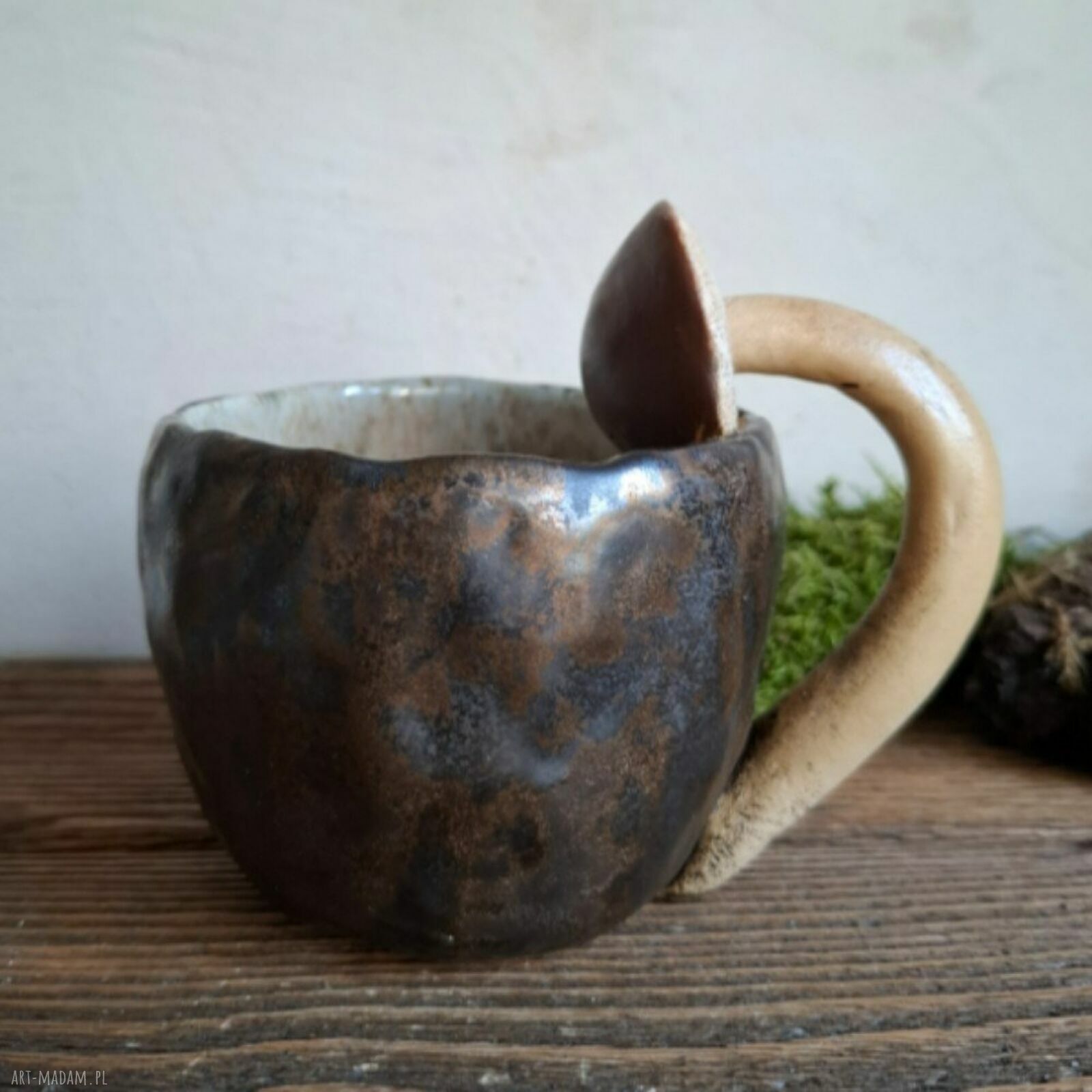 Ręcznie robiony kubek ceramiczny Podgrzybek 230 ml