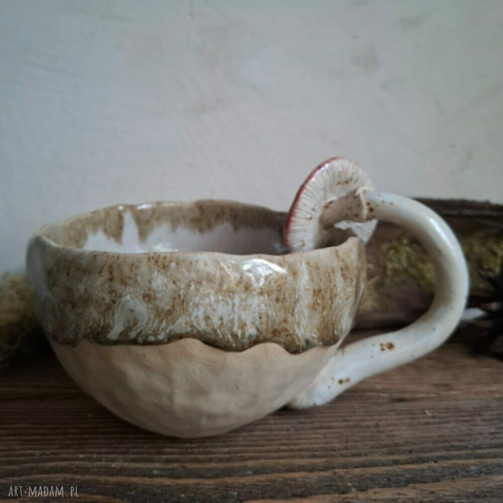 Kubek ceramiczny Muchomor - ręcznie lepiony grzybowy akcent