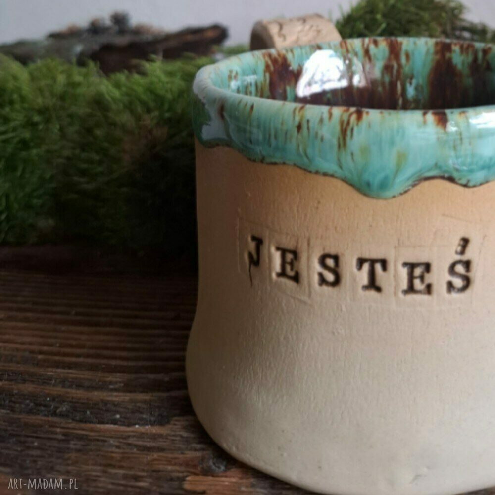 Kubek ceramiczny z napisem: Jesteś wyjątkowa