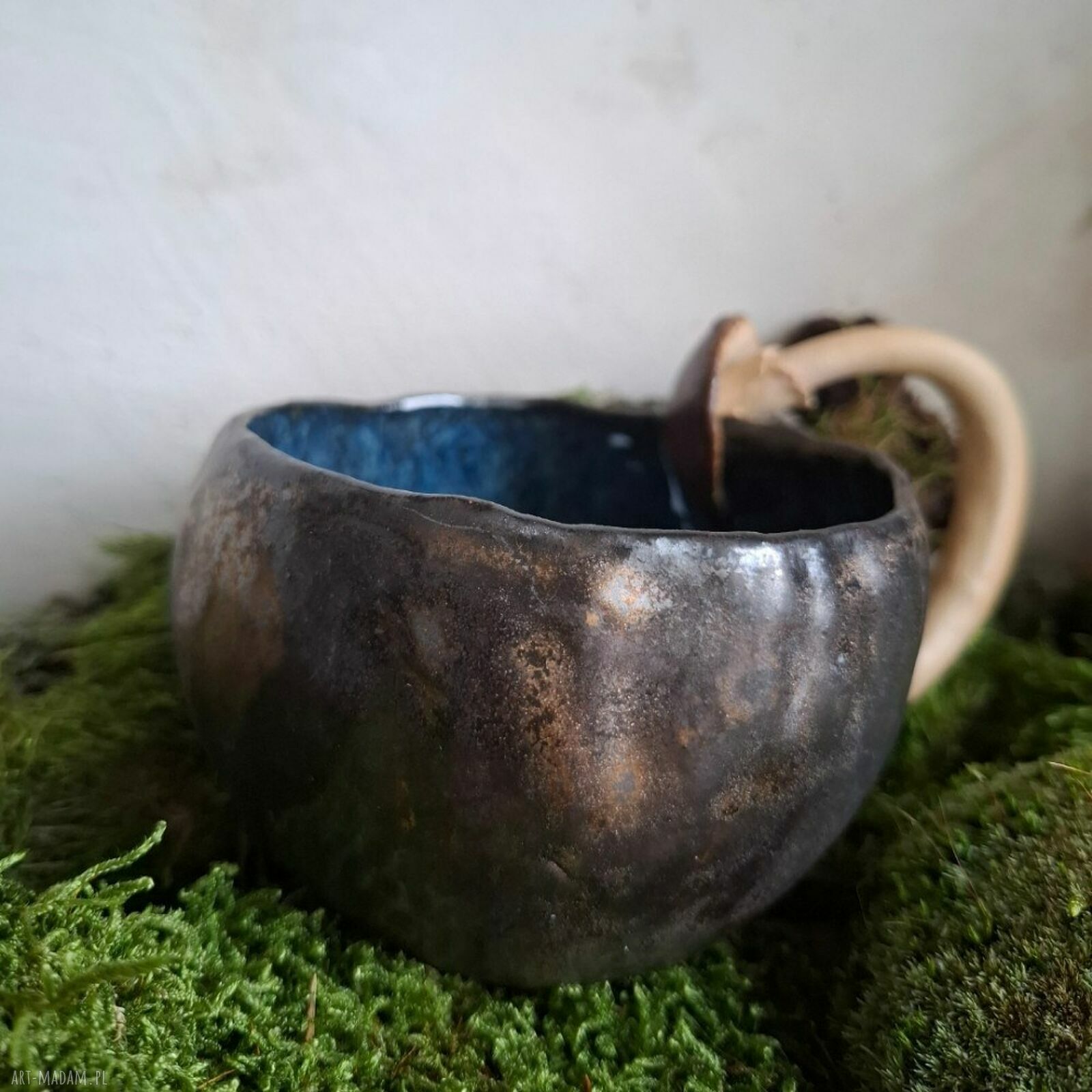 Kubek ceramiczny w kształcie grzyba - prezent dla grzybiarza