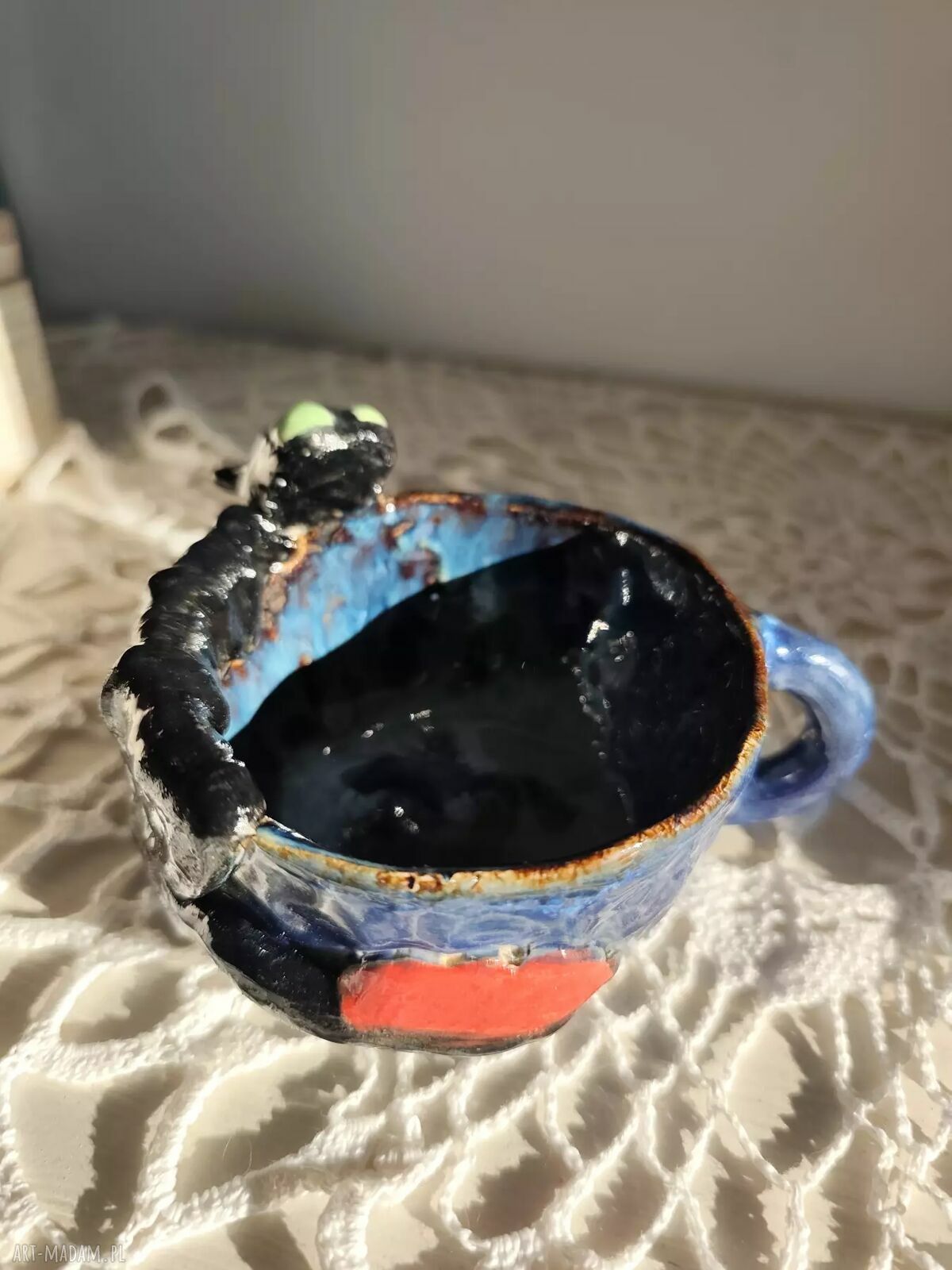 Kubek ceramiczny ze Szczerbatkiem - wyjątkowe rękodzieło