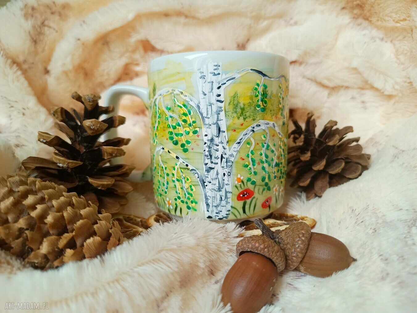 Kubek makolągwy i brzozy w pejzażu - ręcznie malowany kubek z porcelany 270 ml