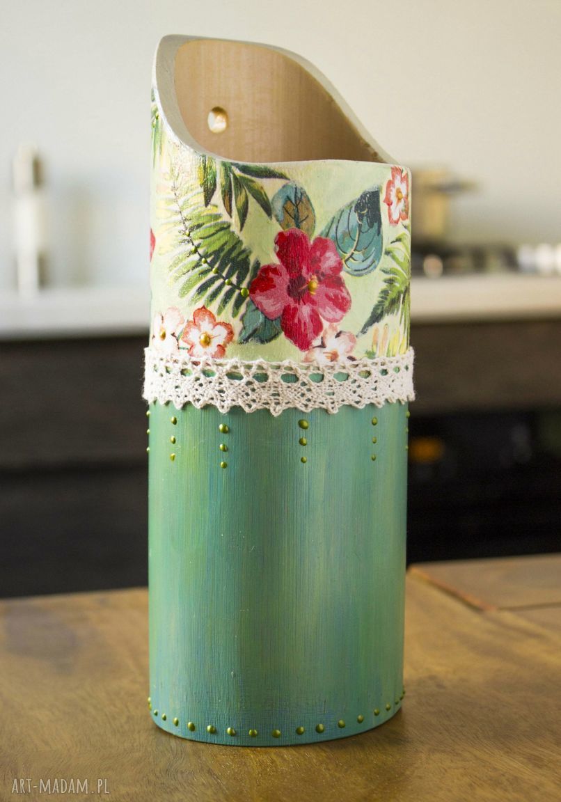 Kubek na łyżki z decoupage w stylu folk - drewniany organizer do kuchni