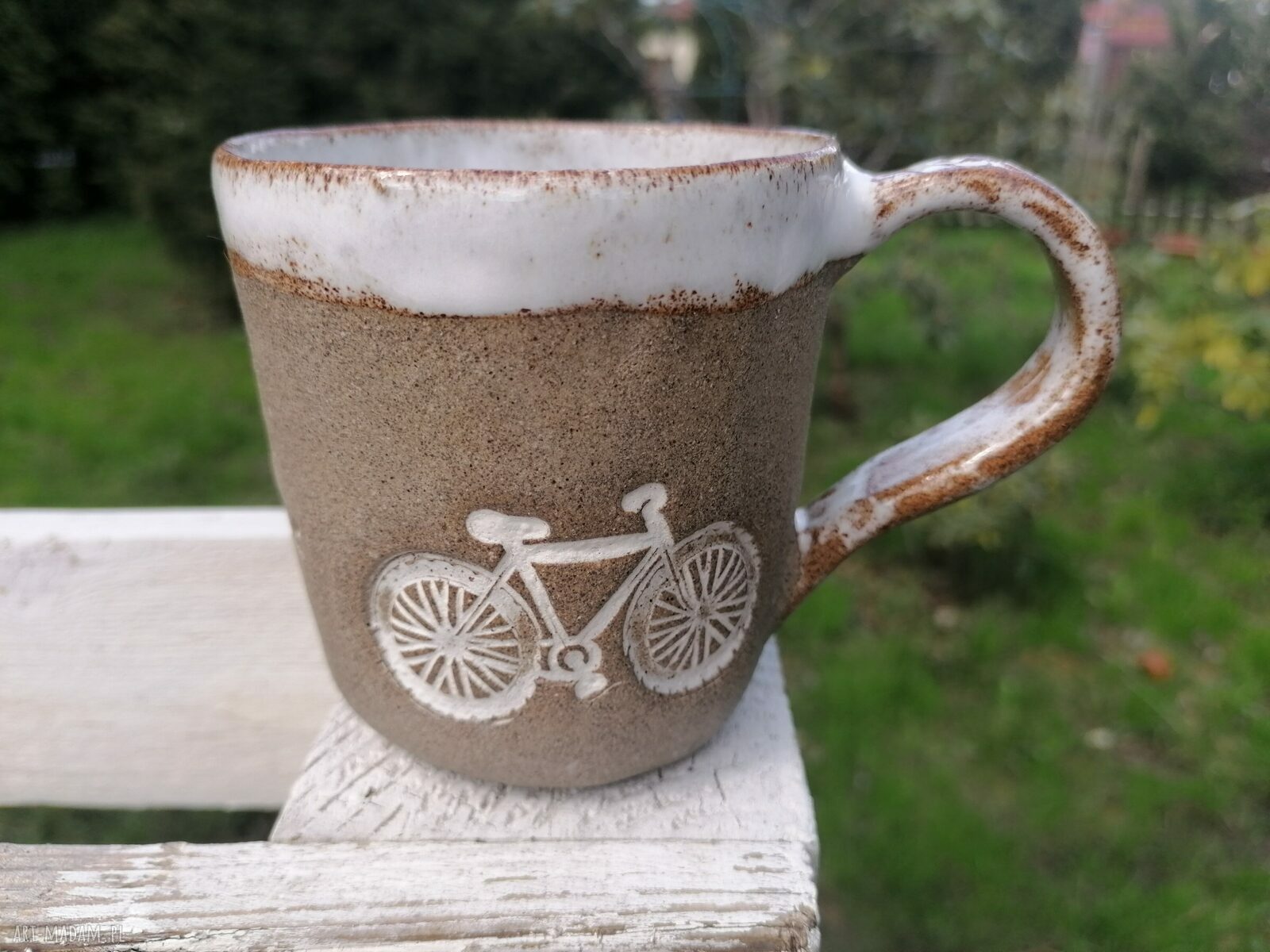 Kubek nie tylko dla rowerzystów - motyw roweru z ceramiki